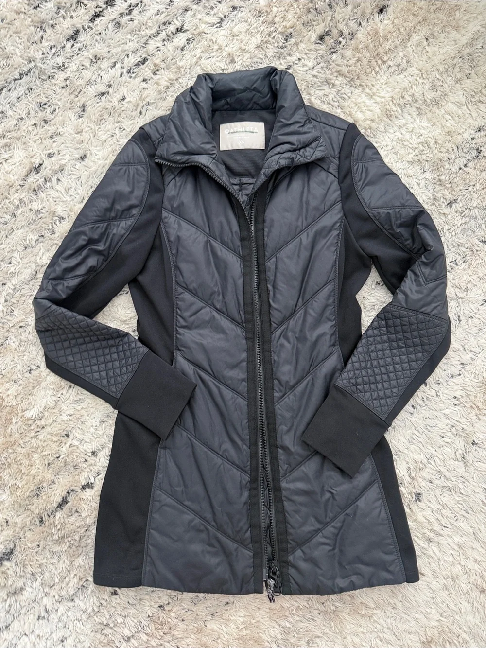 Athleta Black Quilted Panel Puffer Jacket